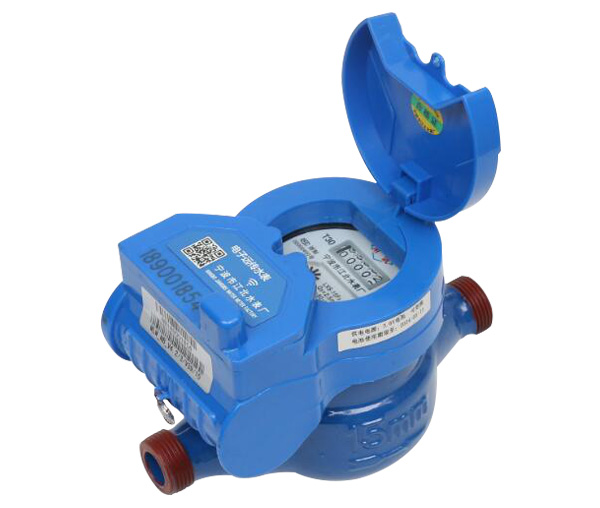 LoRa無線智能遠(yuǎn)傳水表實拍圖