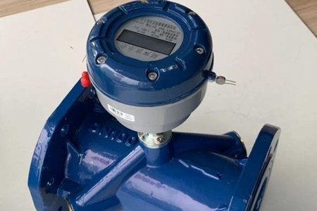 大口徑遠(yuǎn)傳水表型號(hào)尺寸怎么選？